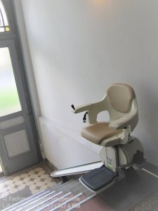 Treppenlift in Senioren Wohngemeinschaft - Neudietendorf bei Arnstadt
